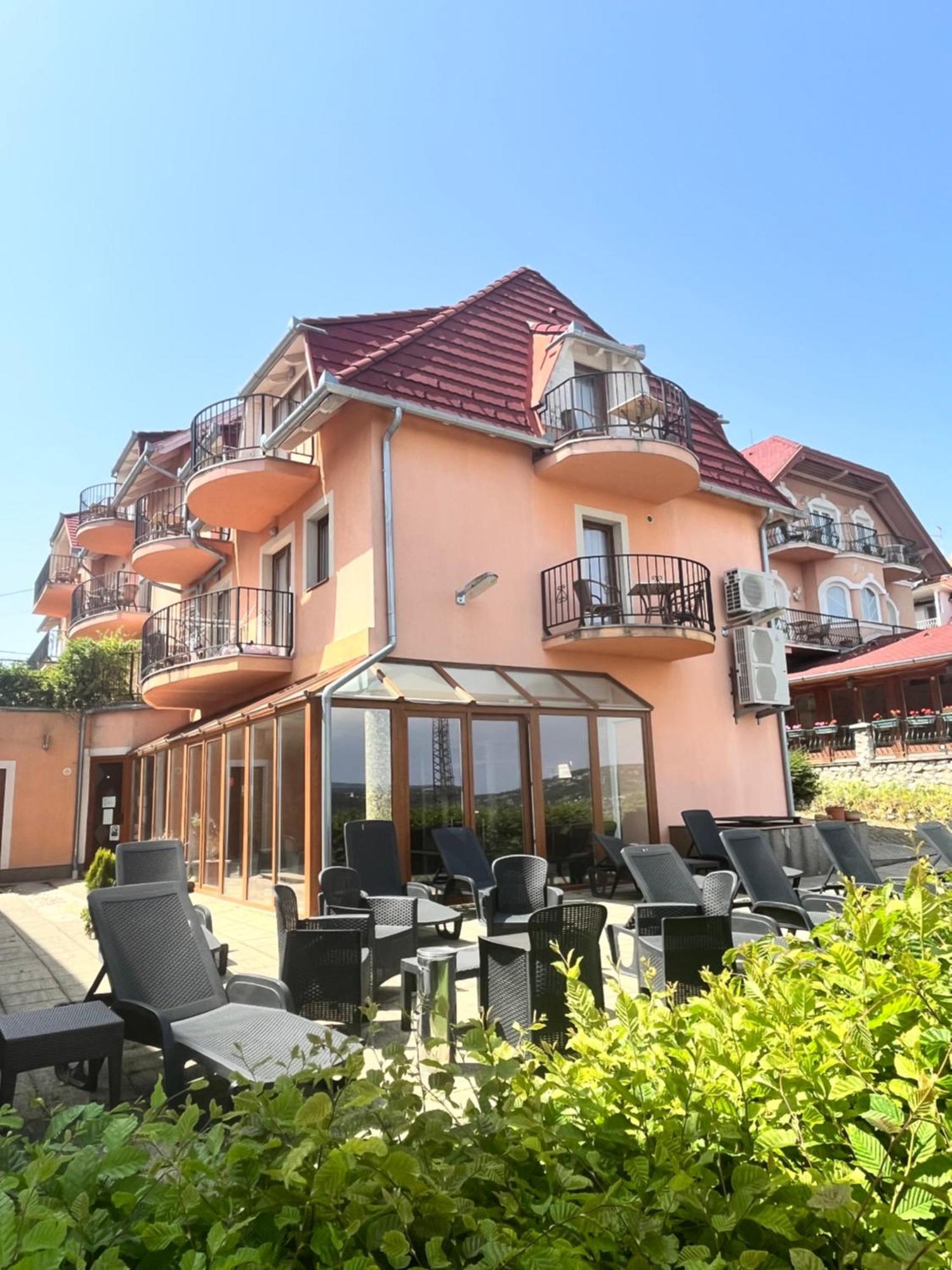 Fonix Wellness *** 1 A Epulet Bed & Breakfast Hévíz Exterior foto